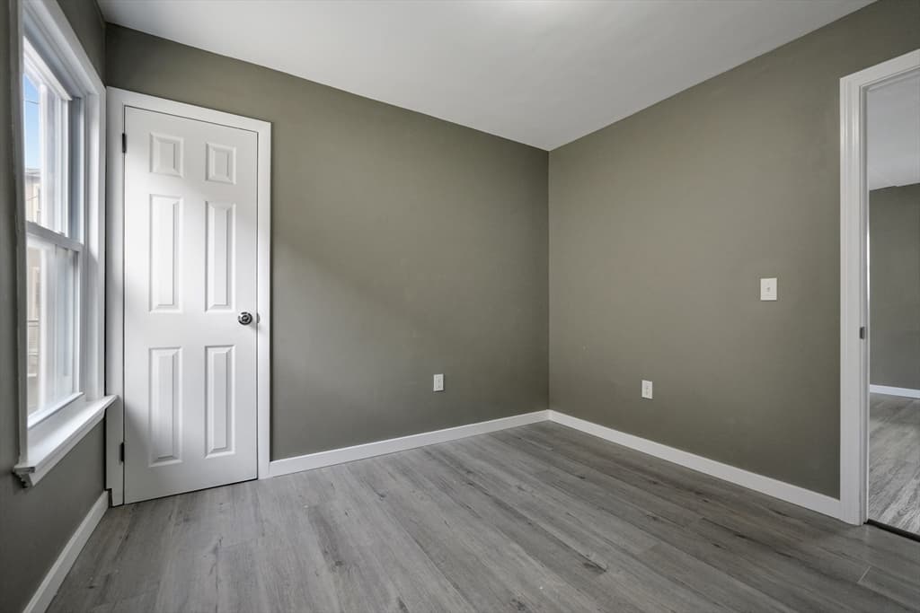 150 Blackmer St, New Bedford MA 02744 photo 17