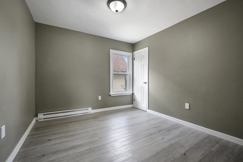 150 Blackmer St, New Bedford MA 02744 photo 16