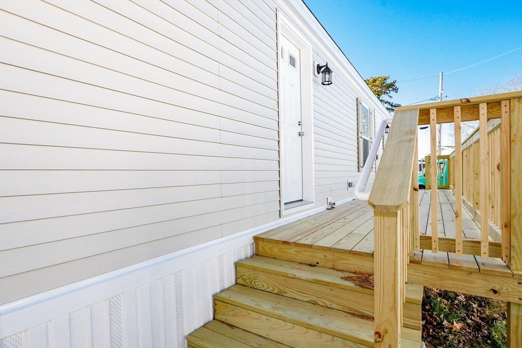 3040 Cranberry Hwy # 32, Wareham MA 02538 photo 4