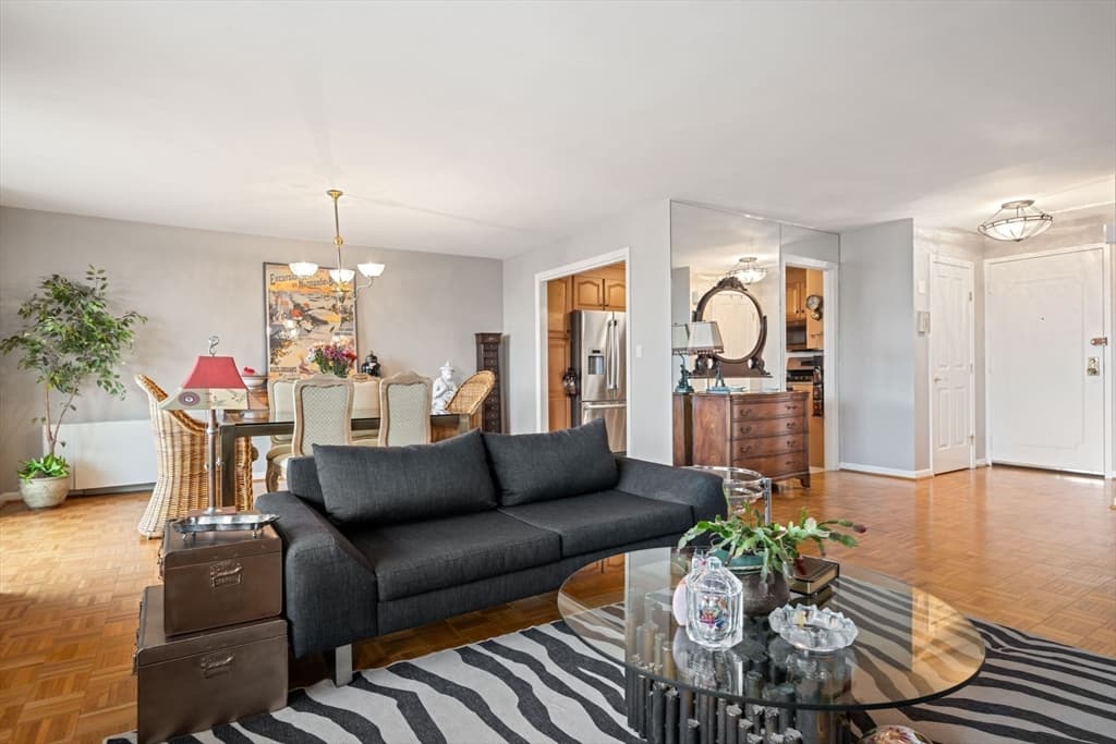 Condominium at 280 Boylston St # 908, Newton MA 02467, Newton, photo 14 of 28