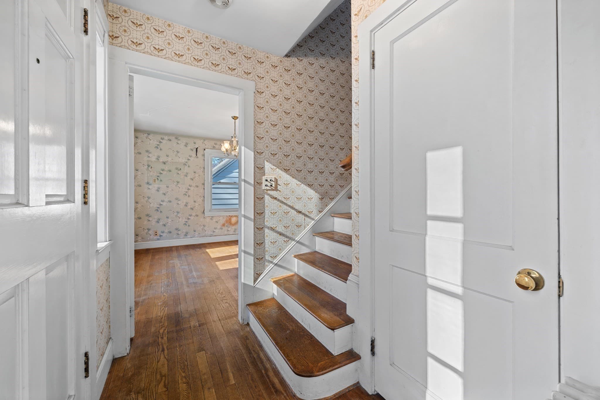 Single Family Residence at 212 Pearl St, Gardner MA 01440, photo 14 of 41