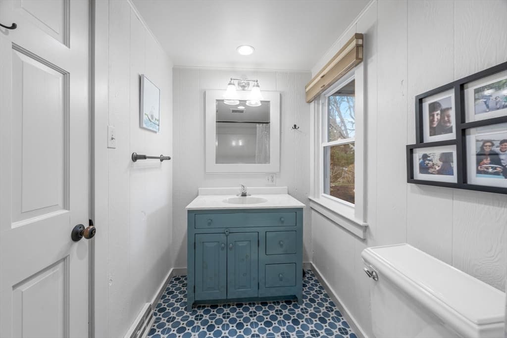 Single Family Residence at 92 Indian Trail, Chatham MA 02633, Chatham, photo 18 of 41