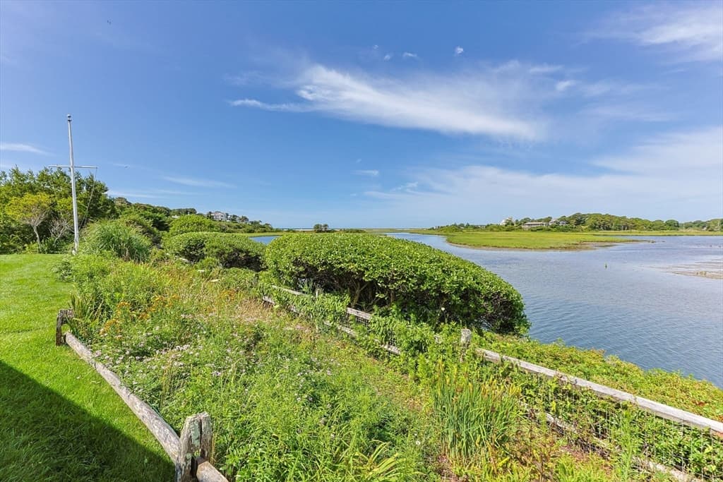 Single Family Residence at 92 Indian Trail, Chatham MA 02633, Chatham, photo 8 of 41