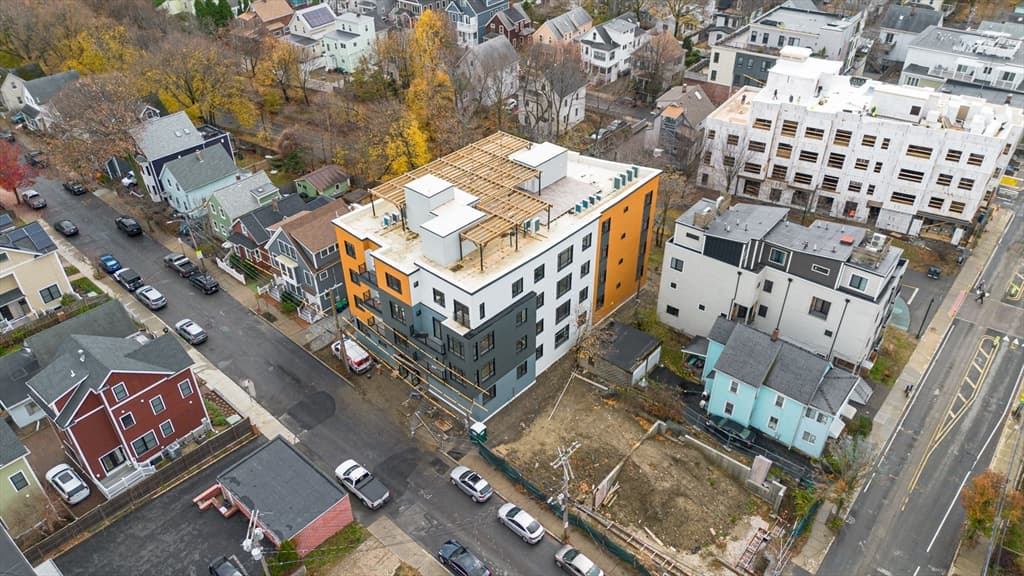 5+ Family - 5+ Units Up/Down at 13 Warwick Street, Somerville MA 02144, Somerville, photo 2 of 19