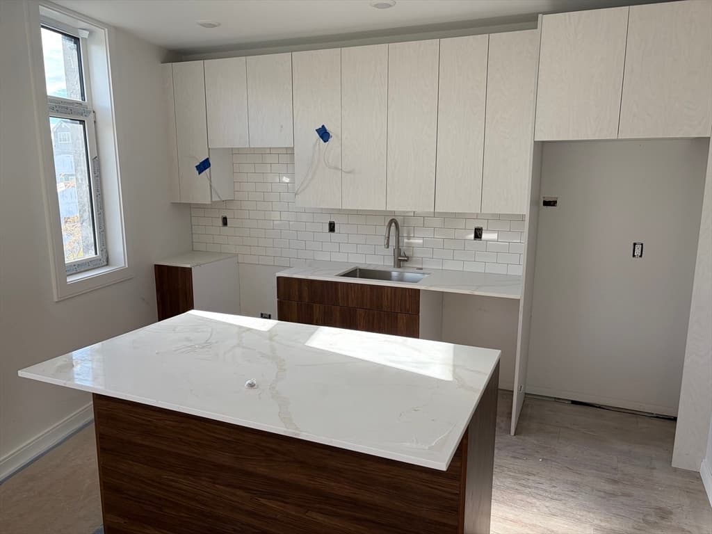 5+ Family - 5+ Units Up/Down at 13 Warwick Street, Somerville MA 02144, Somerville, photo 16 of 19