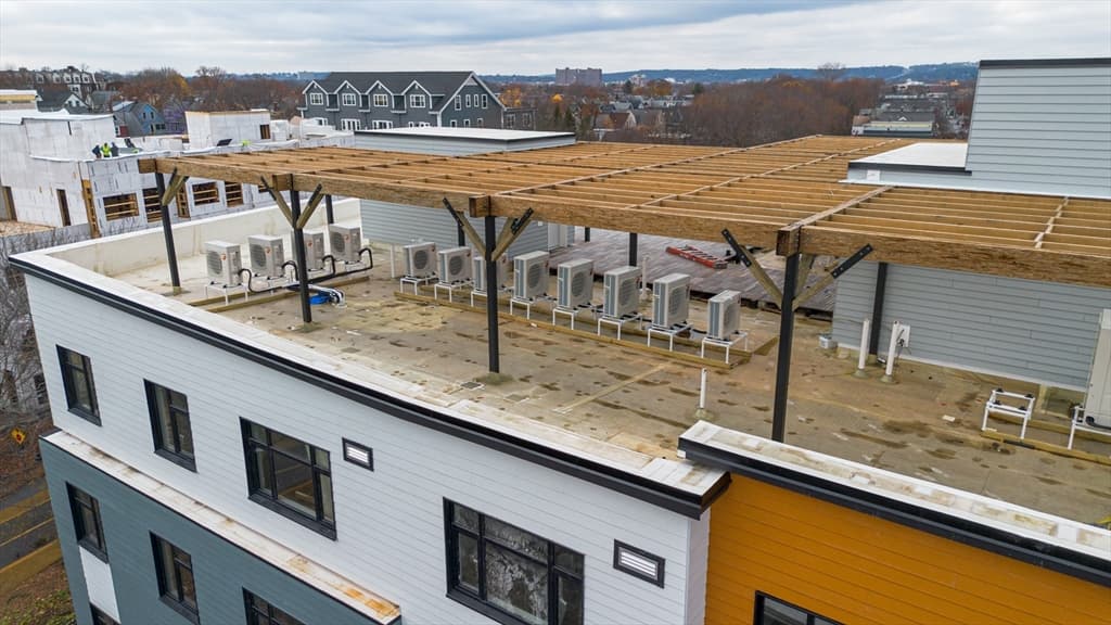 5+ Family - 5+ Units Up/Down at 13 Warwick Street, Somerville MA 02144, Somerville, photo 4 of 19