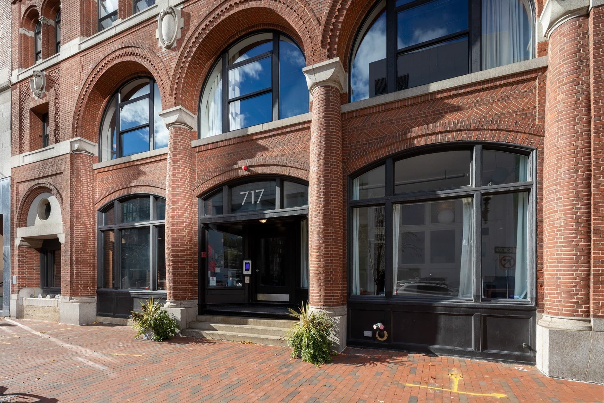 Commercial Sale at 717 Atlantic Ave. # B, Boston MA 02111, photo 4 of 20