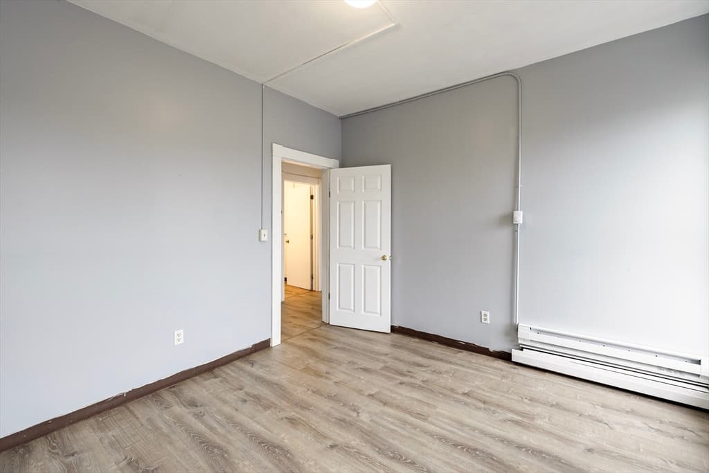 12-14 E Main St, Orange MA 01364 photo 15