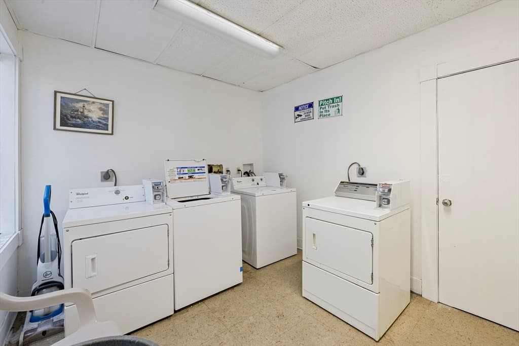 12-14 E Main St, Orange MA 01364 photo 8