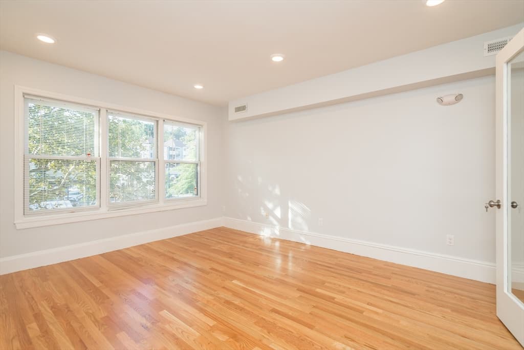1620 Beacon Street, Brookline MA 02446 photo 23
