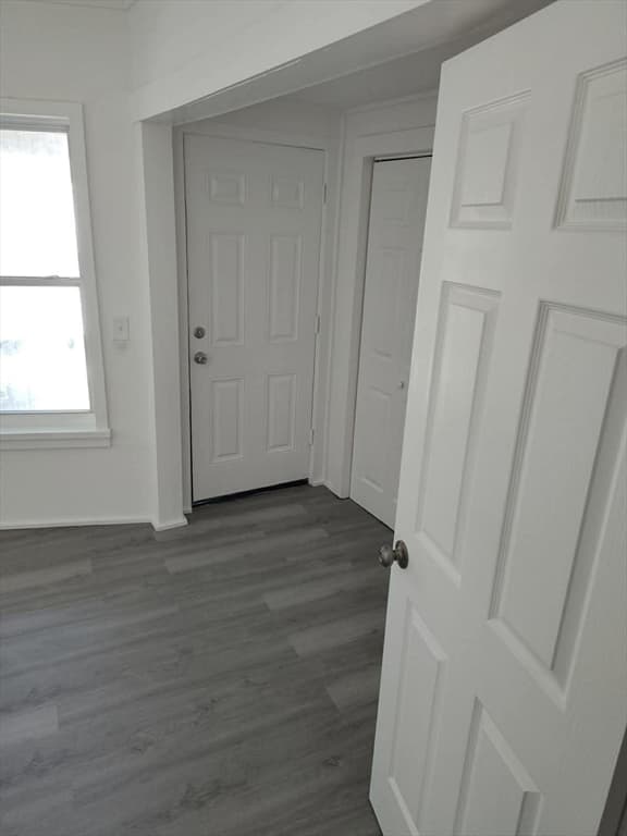 2 Family - 2 Units Up/Down at 17 Wallace Pl, Pittsfield MA 01201, Pittsfield, photo 2 of 13
