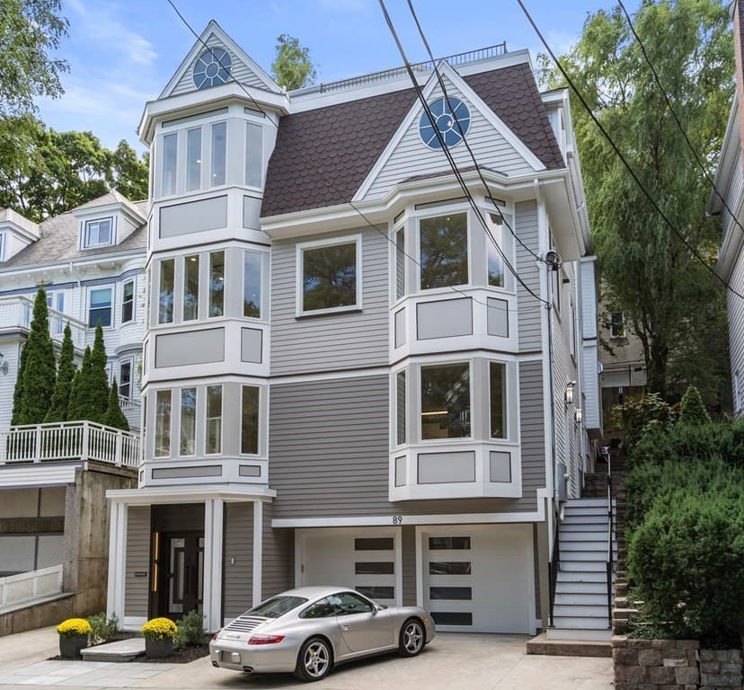 89 University Road, Brookline MA 02445