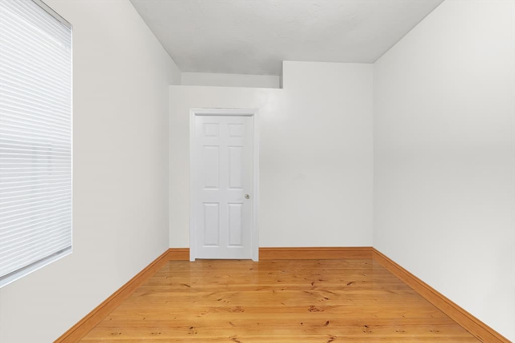 Single Family Residence at 56 N Warren Ave, Brockton MA 02301, photo 18 of 26