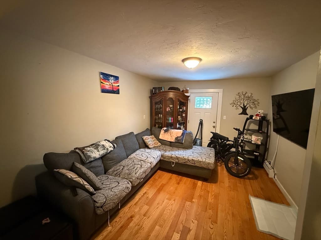 Single Family Residence at 110 River St, Hudson MA 01749, Hudson, photo 8 of 15