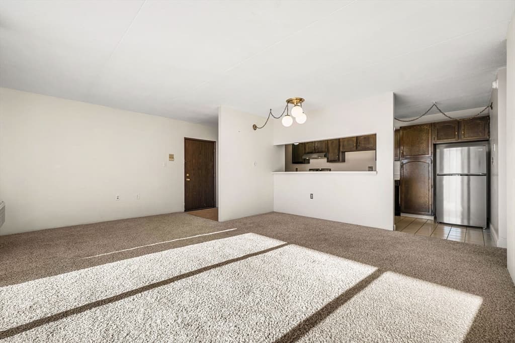 30 Skyline Dr # 6, Braintree MA 02184 photo 4