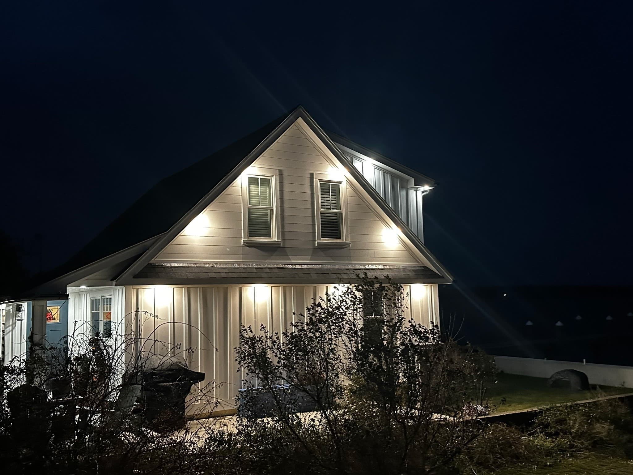 Single Family Residence at 395 Park Avenue, Portsmouth RI 02871, Portsmouth, photo 2 of 21