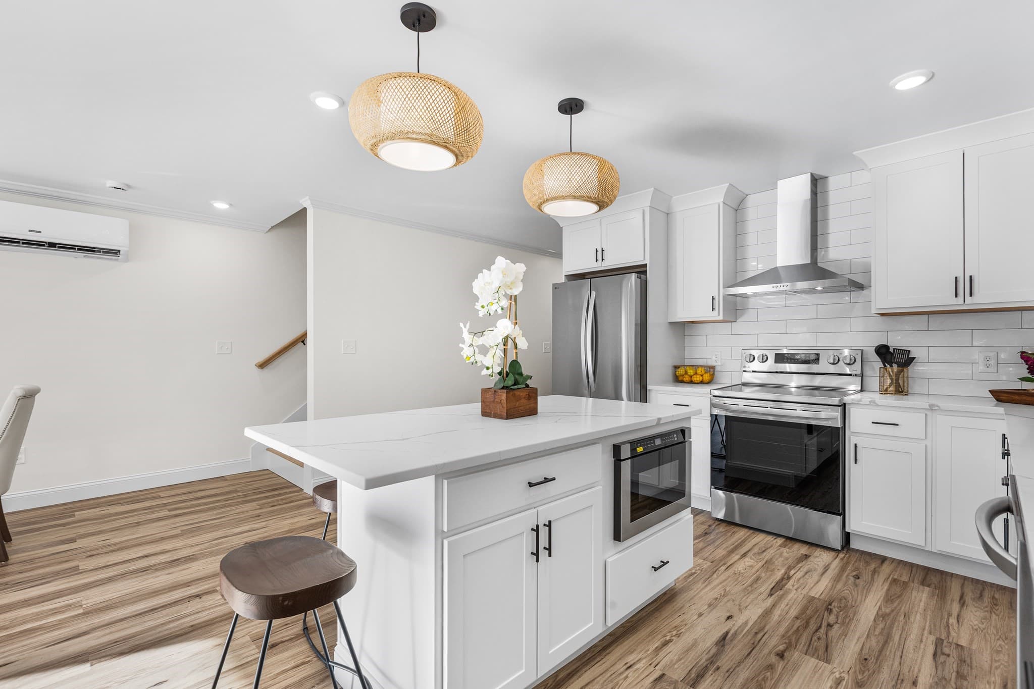 Condominium at 43 High St # B, Gloucester MA 01930, Gloucester, photo 6 of 26