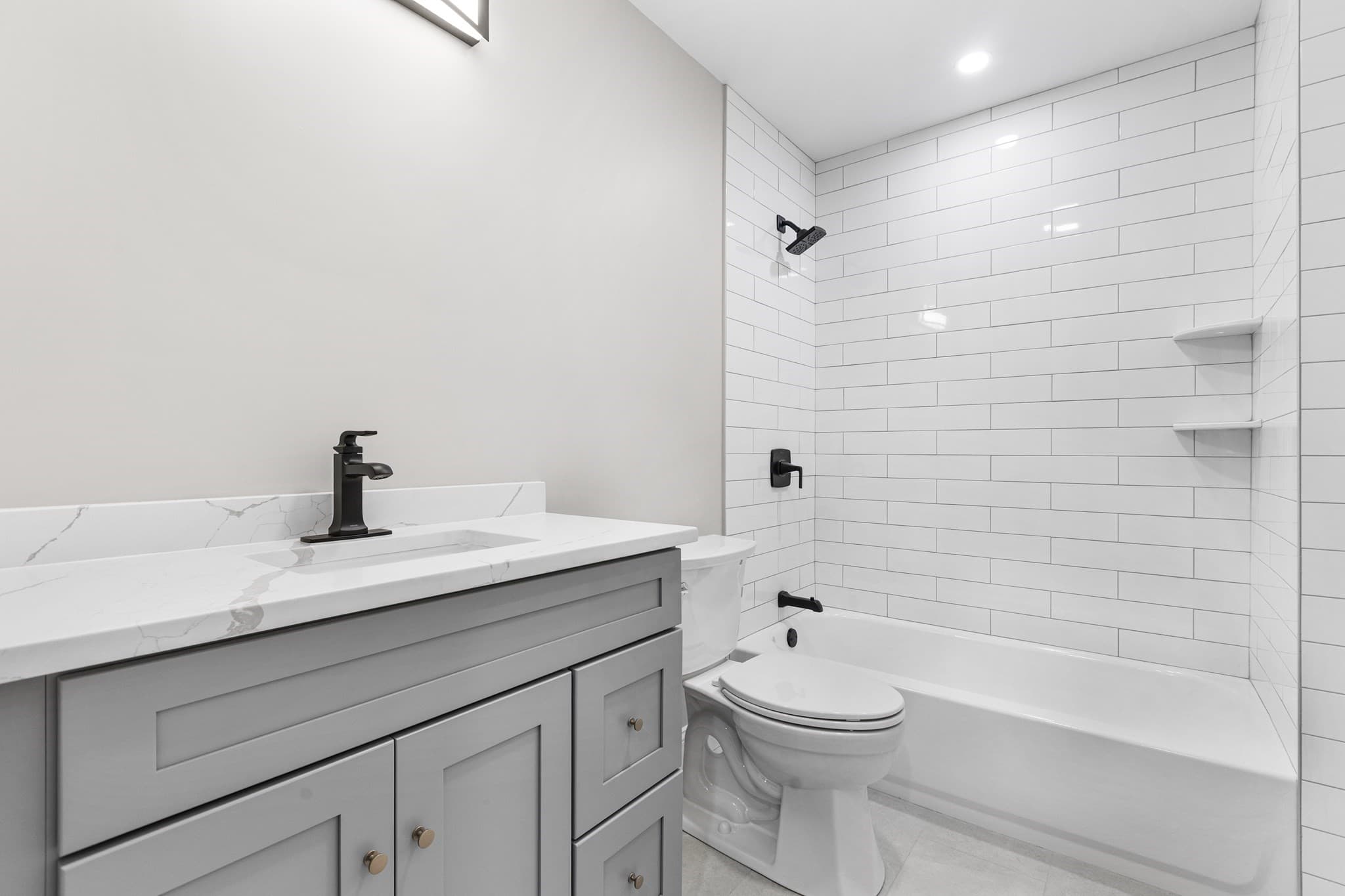 Condominium at 43 High St # B, Gloucester MA 01930, Gloucester, photo 16 of 26
