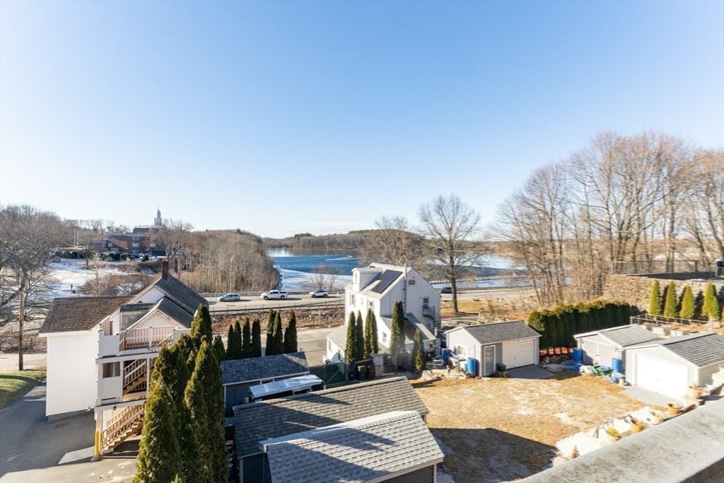 Condominium at 273 West Main St # B12, Marlborough MA 01752, Marlborough, photo 30 of 37