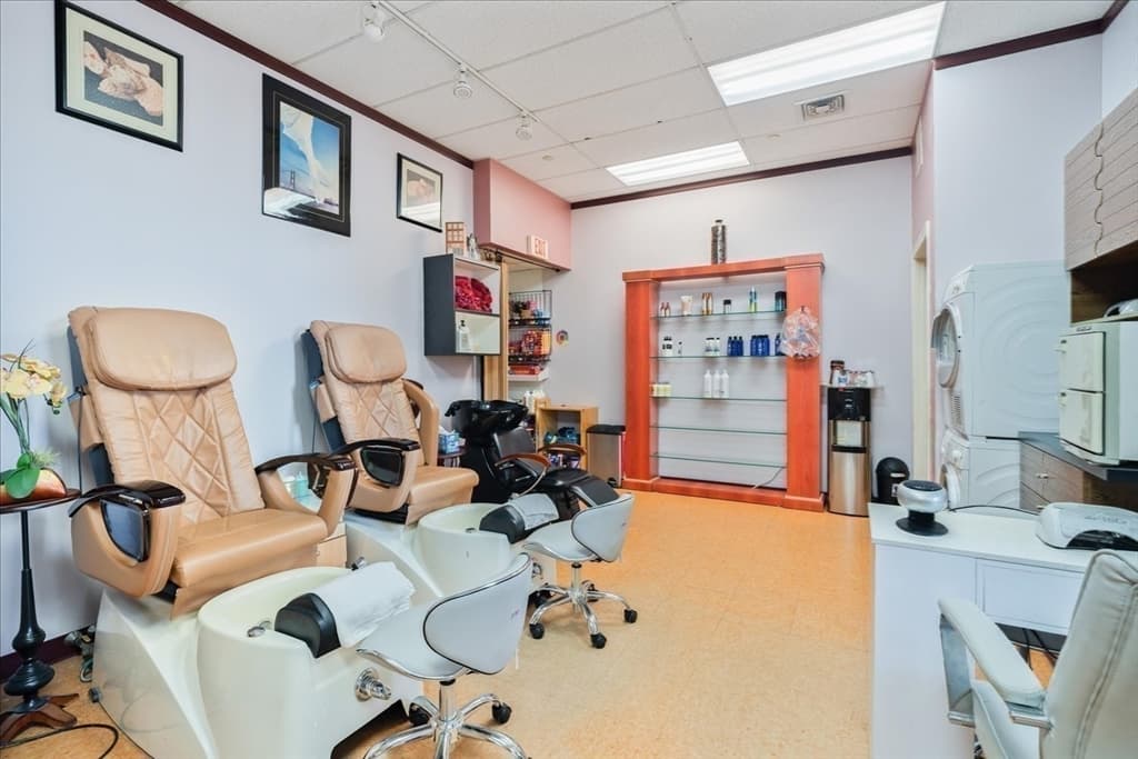 24 Park Street, Attleboro MA 02703
