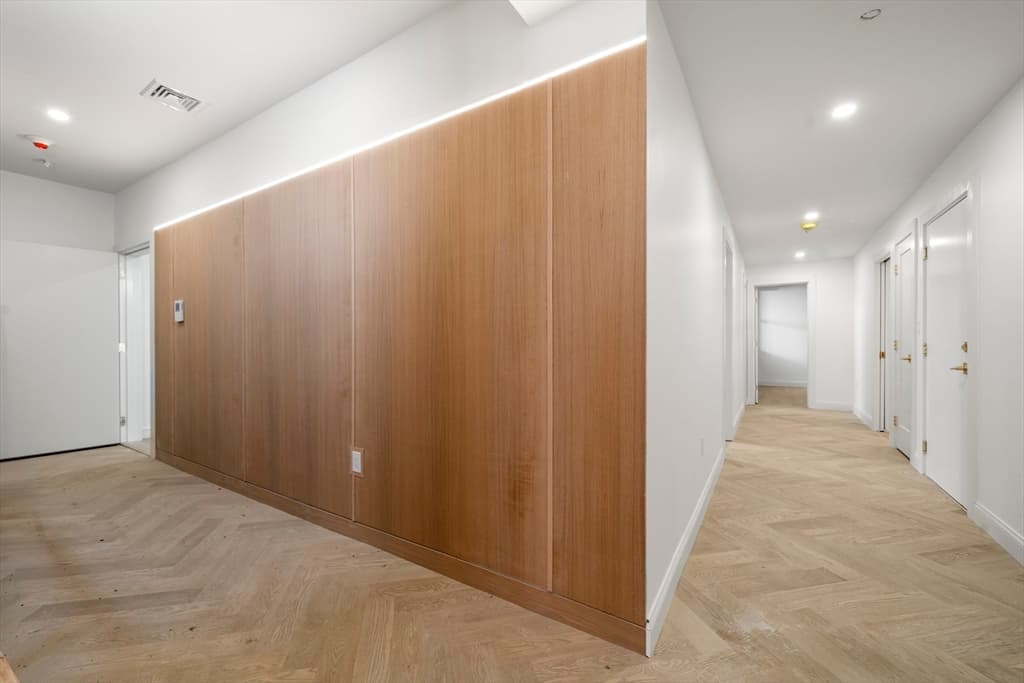 Condominium at 51 North Margin St # 3, Boston MA 02113, photo 2 of 19