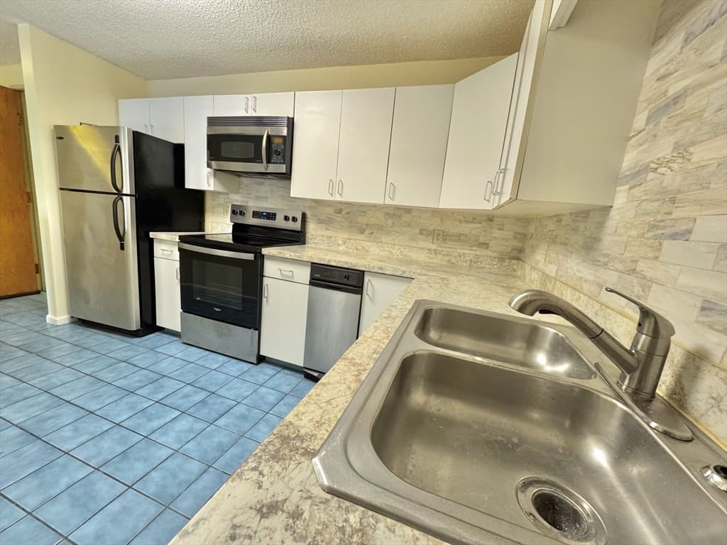 24 Corey St # 101, Everett MA 02149 photo 12