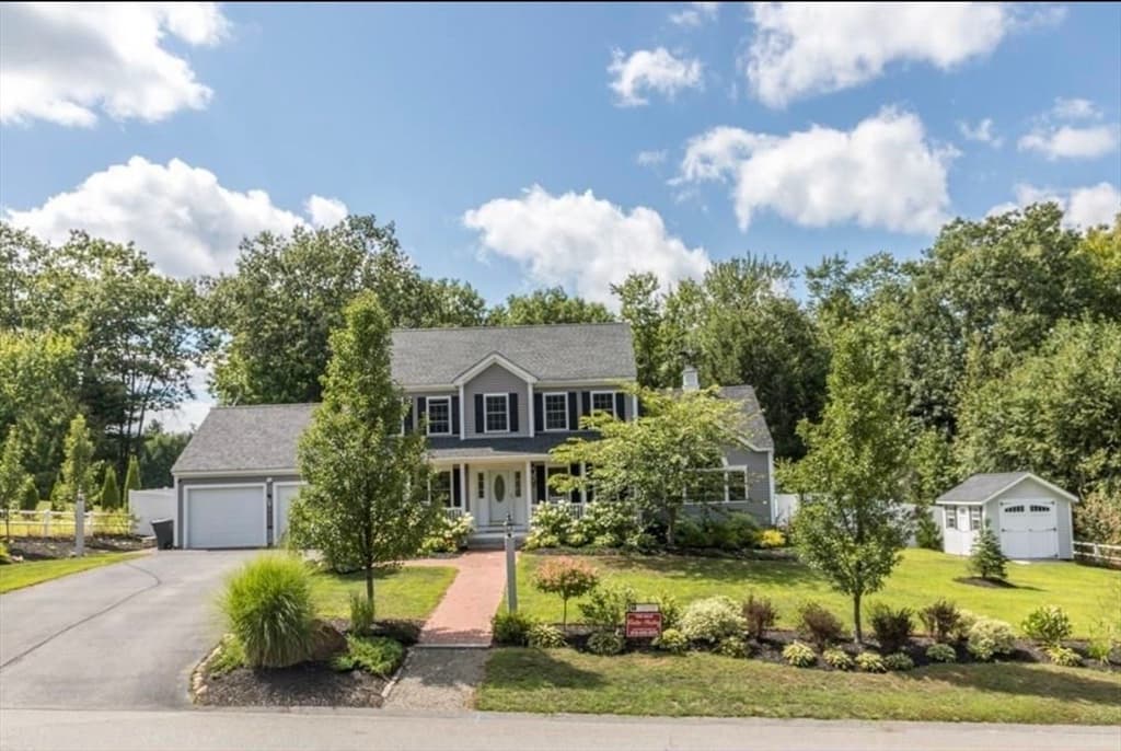 66 Victoria Ln, Templeton MA 01468
