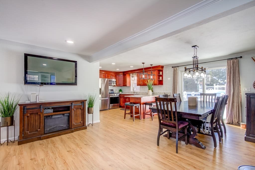 Single Family Residence at 66 Victoria Ln, Templeton MA 01468, Templeton, photo 9 of 33