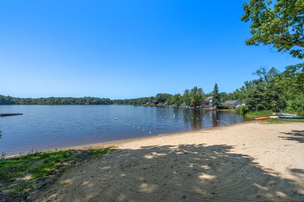Single Family Residence at 7 Victoria Ave, Rutland MA 01543, Rutland, photo 15 of 17