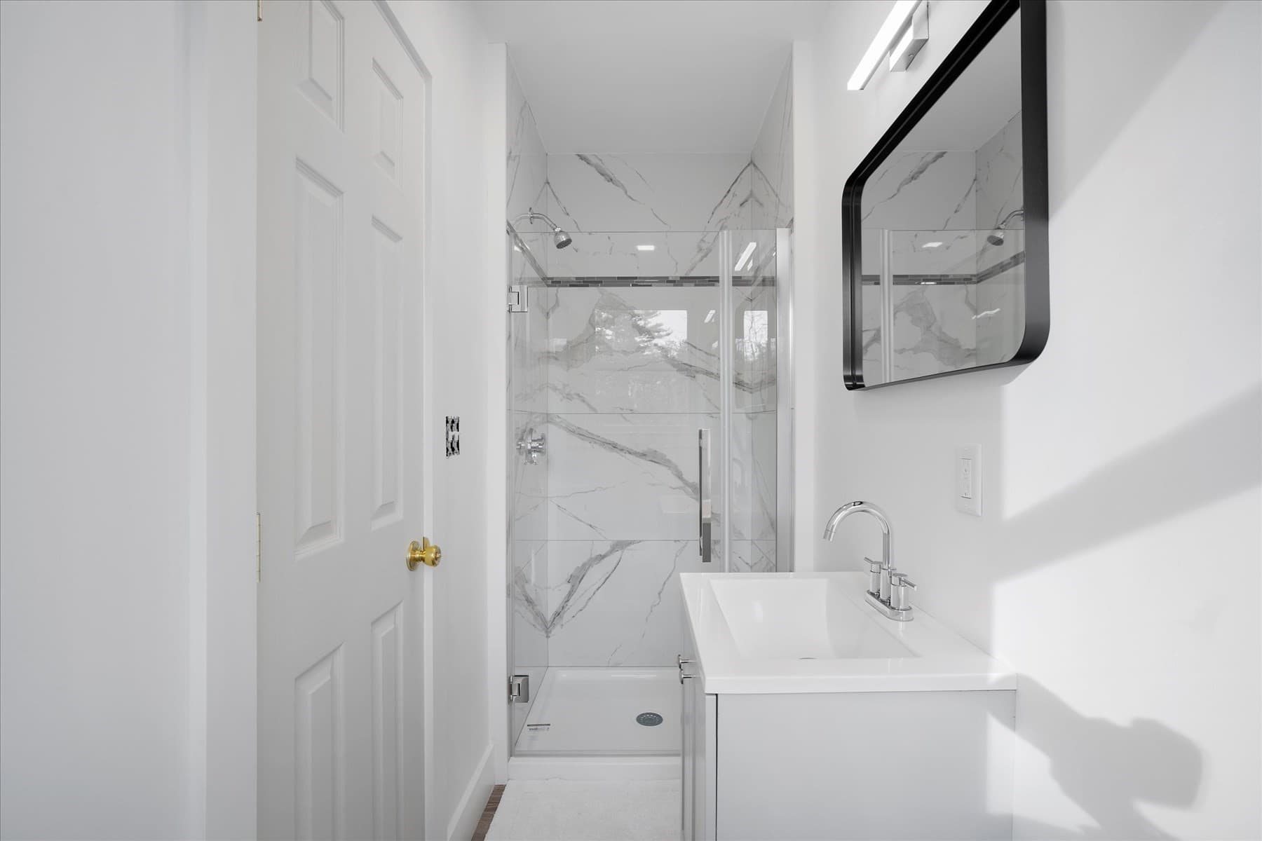 Single Family Residence at 116 Franklin Ter, Tisbury MA 02568, photo 25 of 38