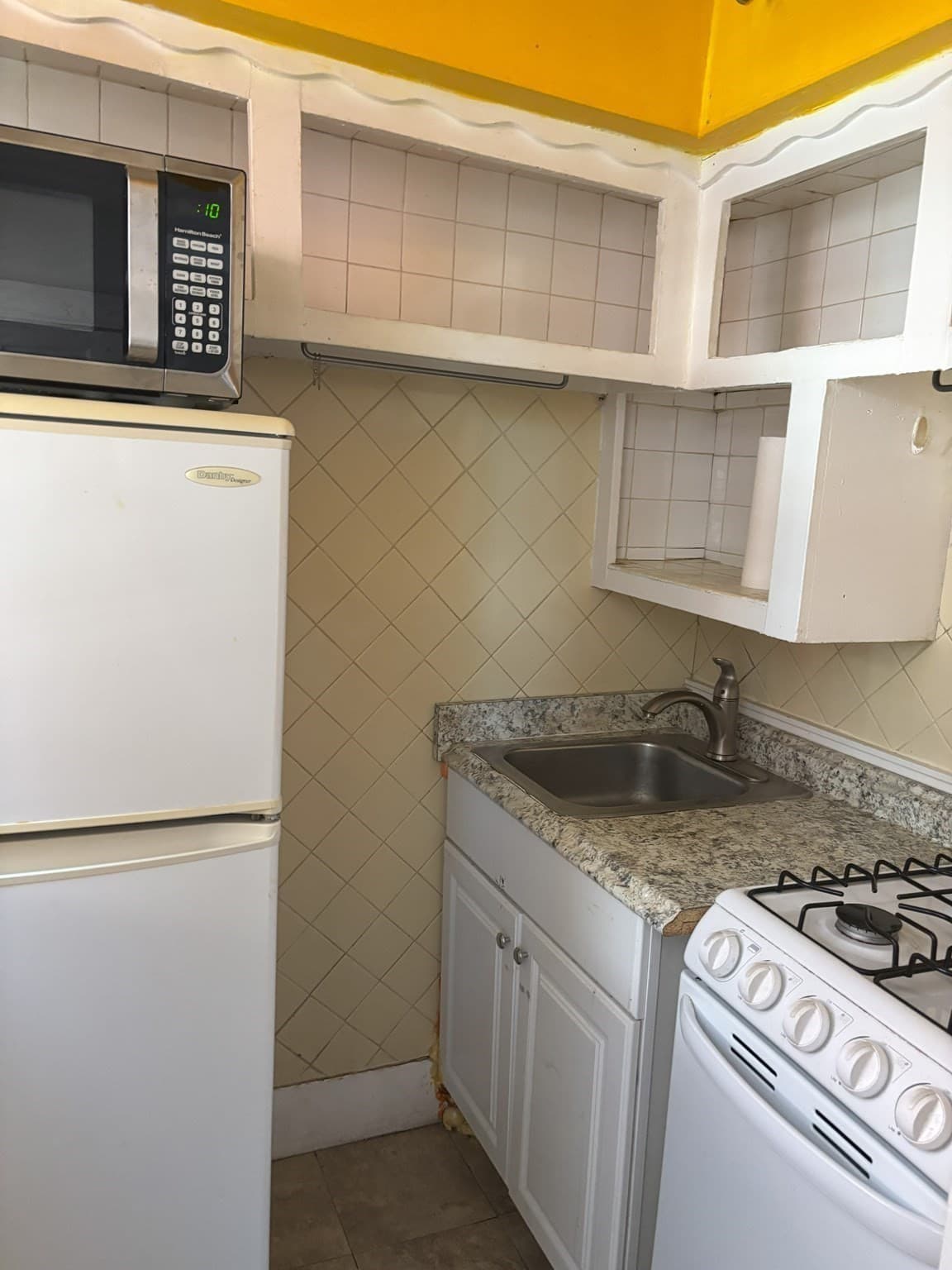 Condominium at 5 Braemore Road # 10, Boston MA 02135, photo 5 of 7