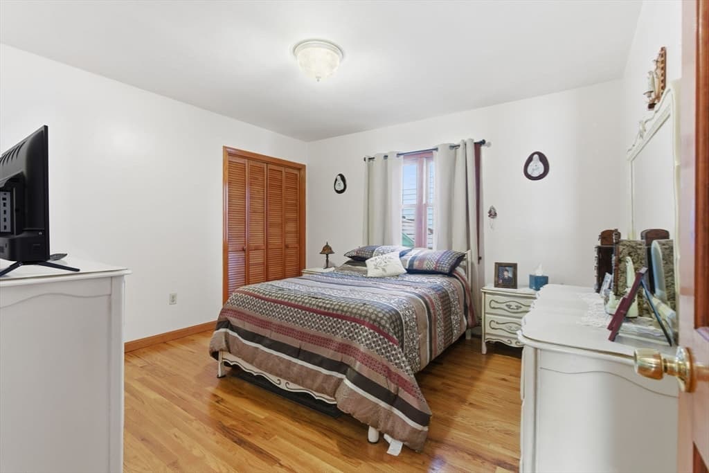 3 Family - 3 Units Side by Side at 71-73 Oak St, Somerville MA 02143, Somerville, photo 13 of 42