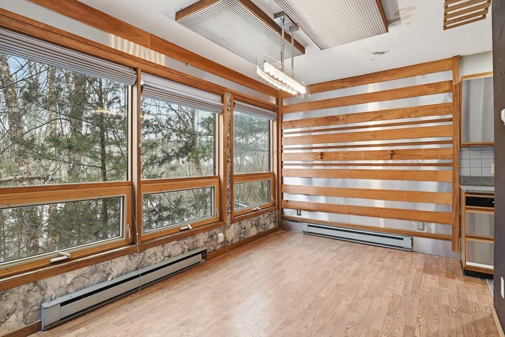 Single Family Residence at 190 Dunhamtown Palmer Rd, Brimfield MA 01010, Brimfield, photo 12 of 41