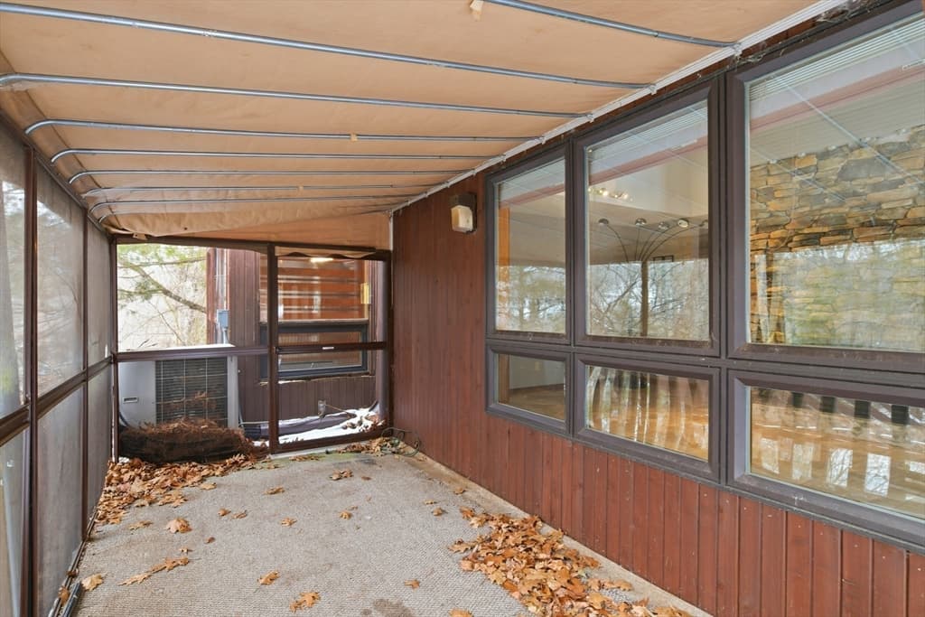 Single Family Residence at 190 Dunhamtown Palmer Rd, Brimfield MA 01010, Brimfield, photo 35 of 41