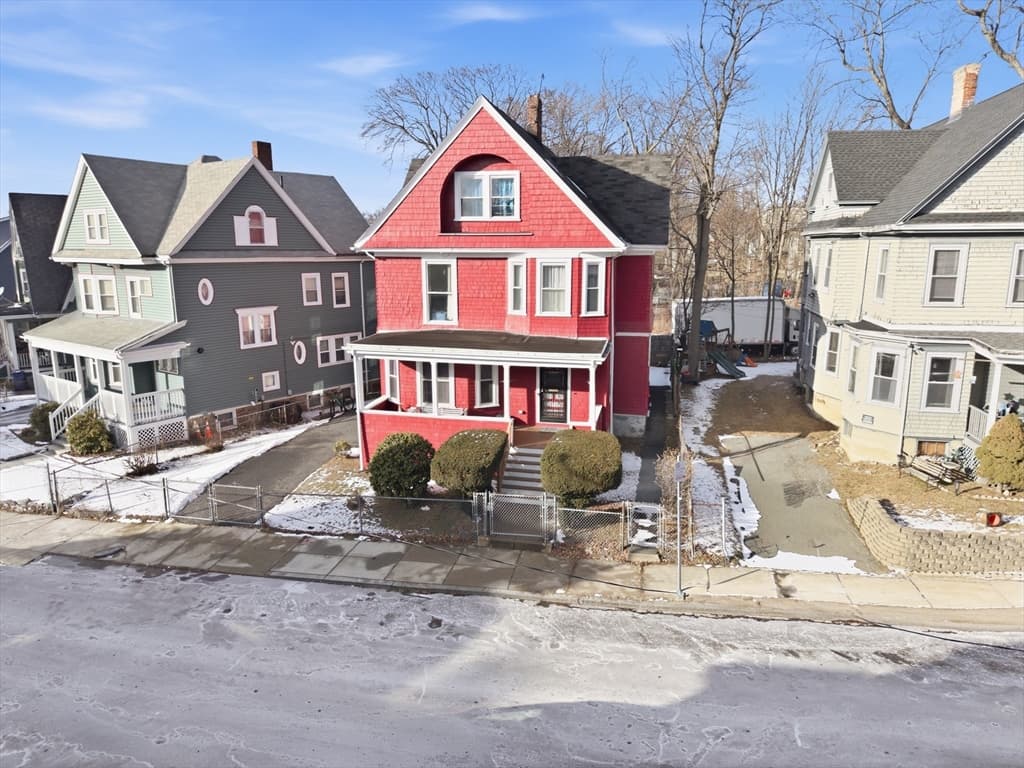 Single Family Residence at 35 Algonquin St, Boston MA 02124, Boston, photo 2 of 32