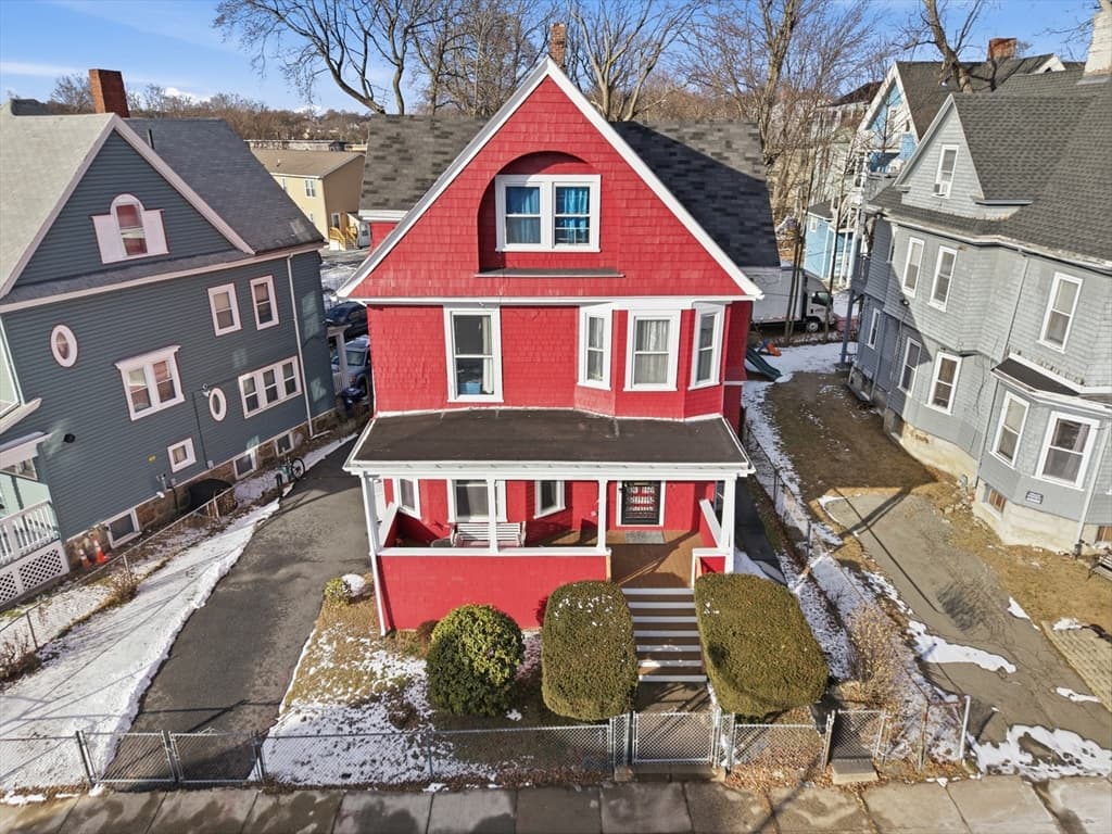 35 Algonquin St, Boston MA 02124