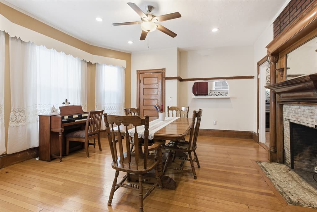 Single Family Residence at 35 Algonquin St, Boston MA 02124, Boston, photo 15 of 32