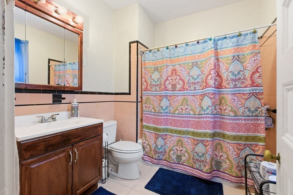 Single Family Residence at 35 Algonquin St, Boston MA 02124, Boston, photo 19 of 32