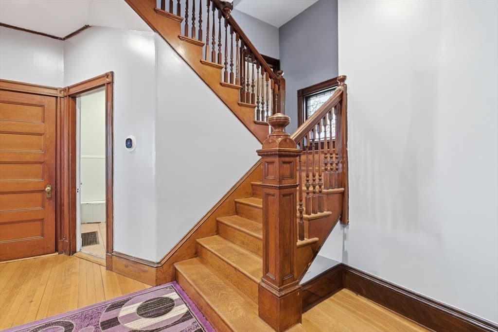 Single Family Residence at 35 Algonquin St, Boston MA 02124, Boston, photo 4 of 32