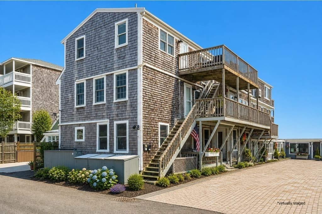 Condominium at 539 Commercial Street Unit 3, Provincetown MA 02657, Provincetown, photo 4 of 17