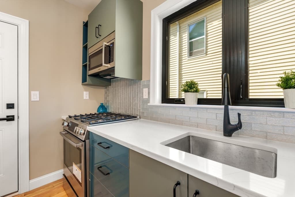 Condominium at 58 Dustin Street # 1, Boston MA 02135, photo 9 of 27