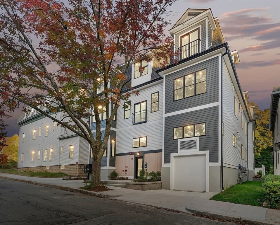 Condominium at 115 Thurston St # I, Somerville MA 02145, photo 2 of 39