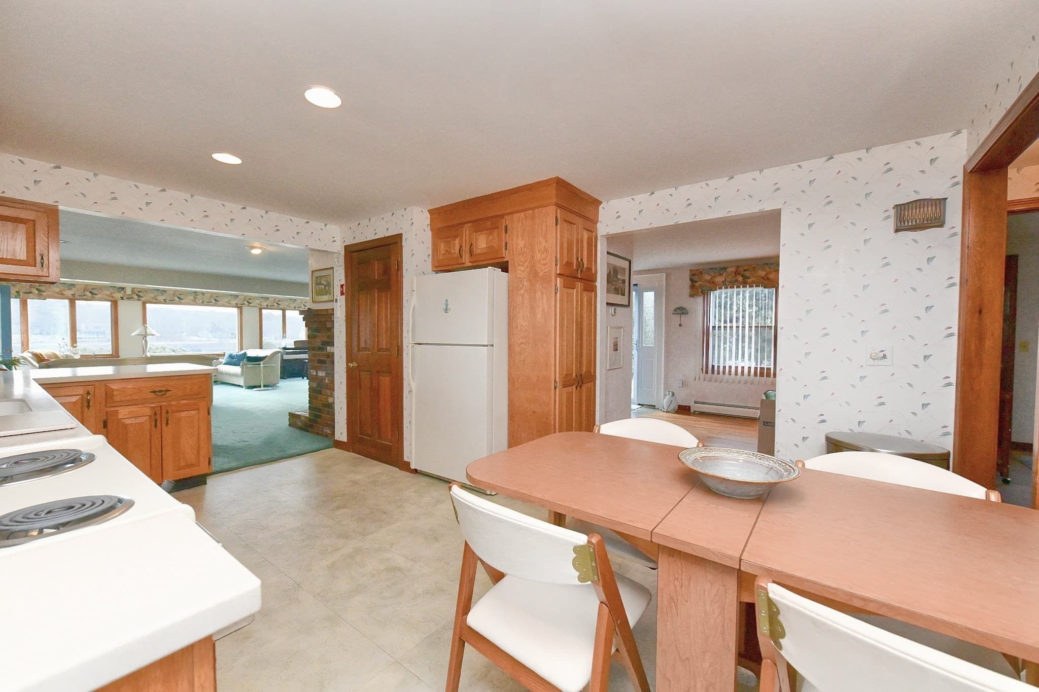 Single Family Residence at 18 Gibbs Road, Bourne MA 02562, Bourne, photo 9 of 42