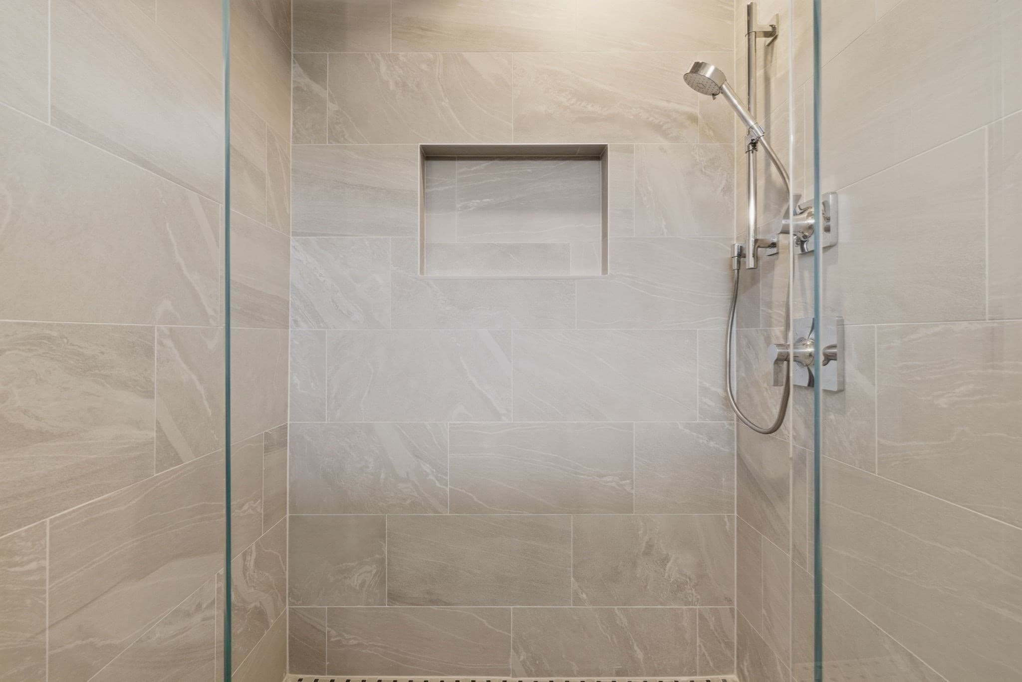 Condominium at 33 Chestnut St # 2, Andover MA 01810, photo 14 of 28