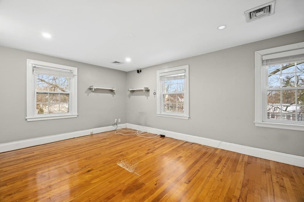 Single Family Residence at 66 Brookline St, Newton MA 02467, Newton, photo 13 of 29