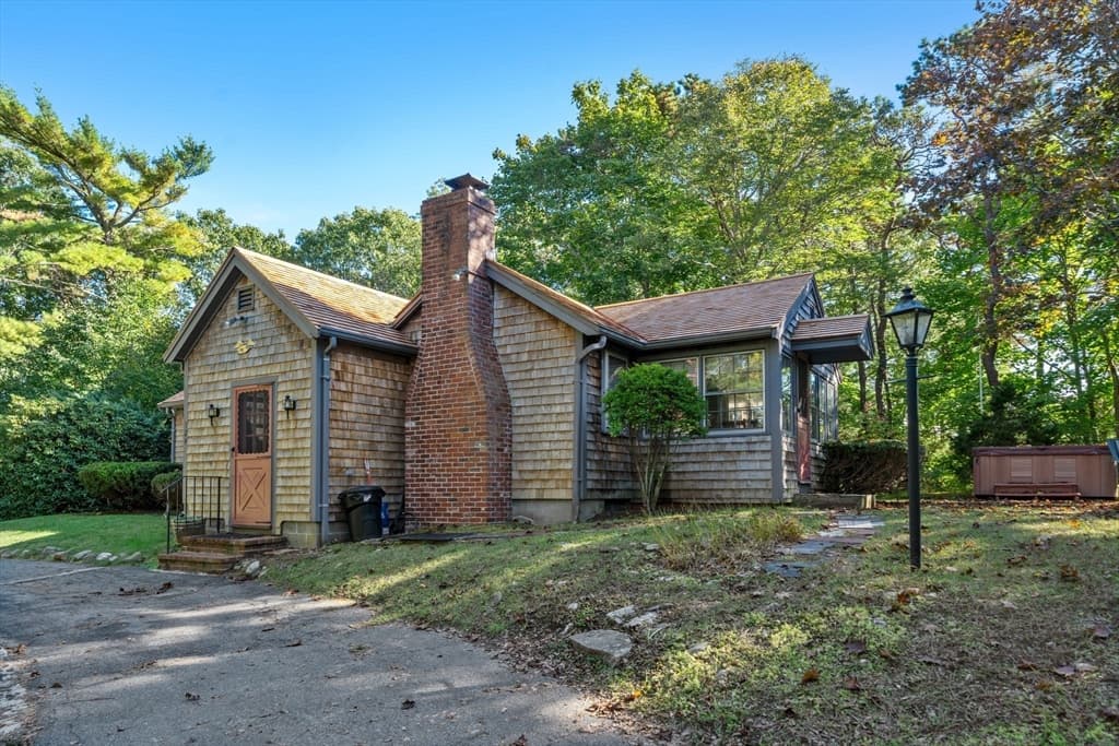 Single Family Residence at 324 Sandwich St, Plymouth MA 02360, photo 36 of 38