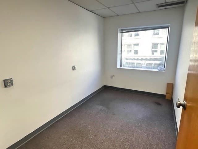 200 Lincoln St # 404, Boston MA 02111 photo 3