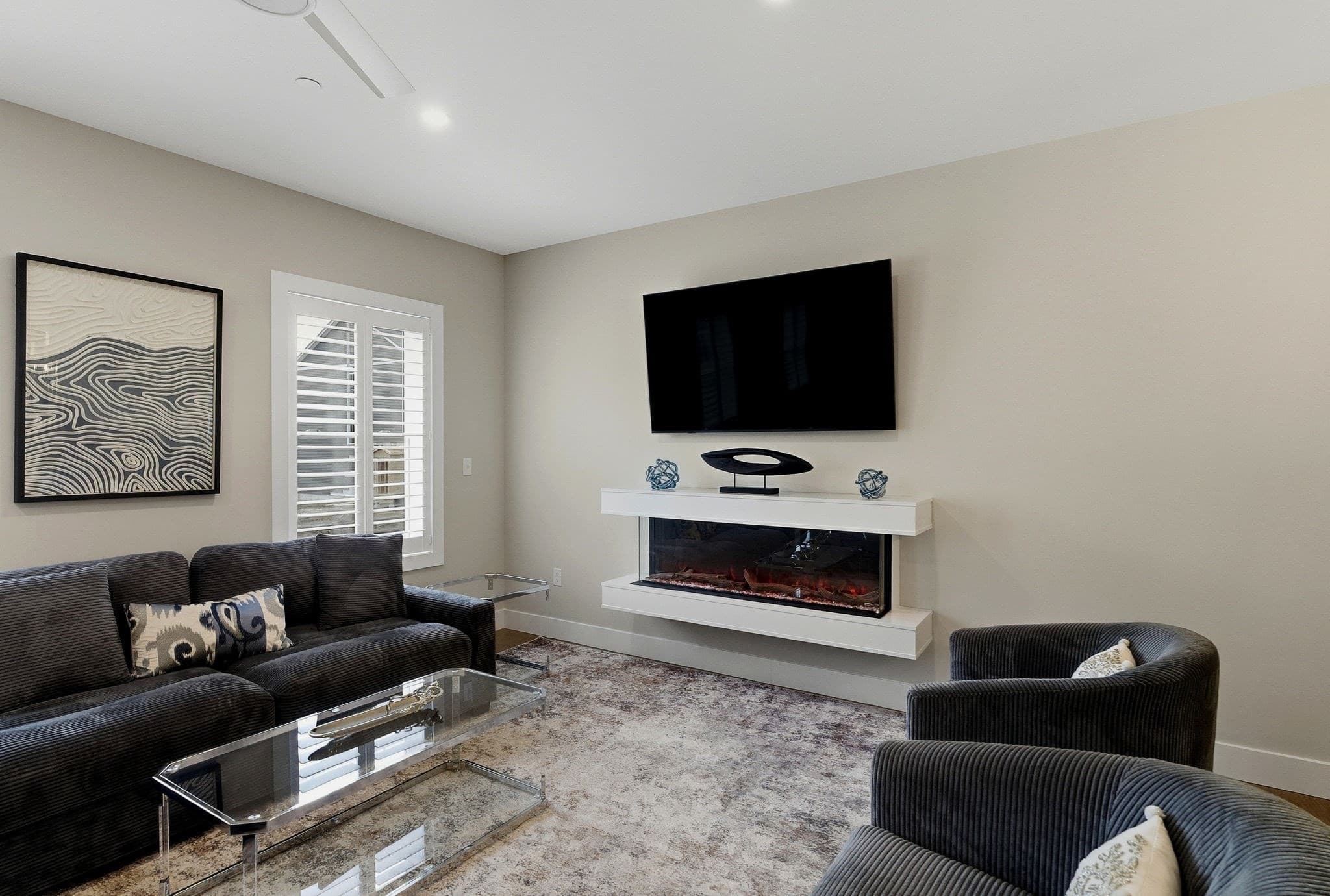 Condominium at 36 Elise Avenue # 18, Londonderry NH 03053, Londonderry, photo 21 of 39
