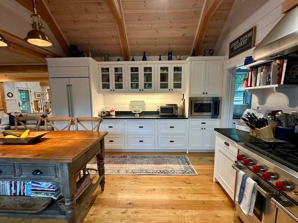 Single Family Residence at 96 Hammett Ln, Chilmark MA 02535, photo 12 of 42