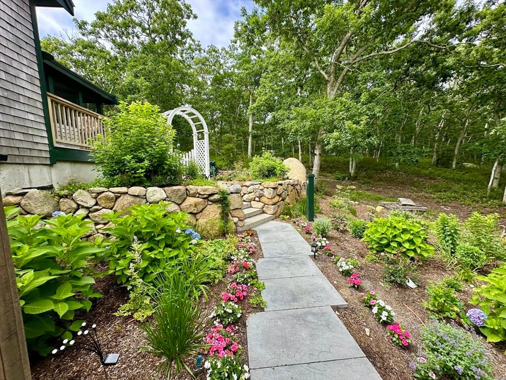 Single Family Residence at 96 Hammett Ln, Chilmark MA 02535, photo 3 of 42